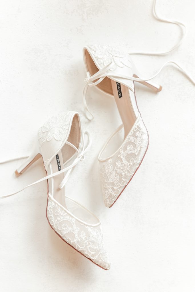 Erijunor lace bridal heels
