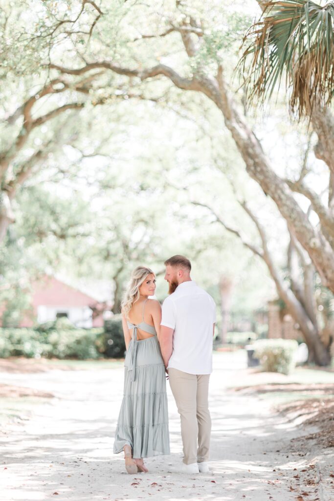 Charleston engagement session at Lowndes Grove